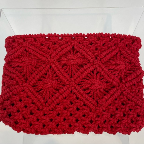 KNITTED CLUTCH - Picture 3 of 4